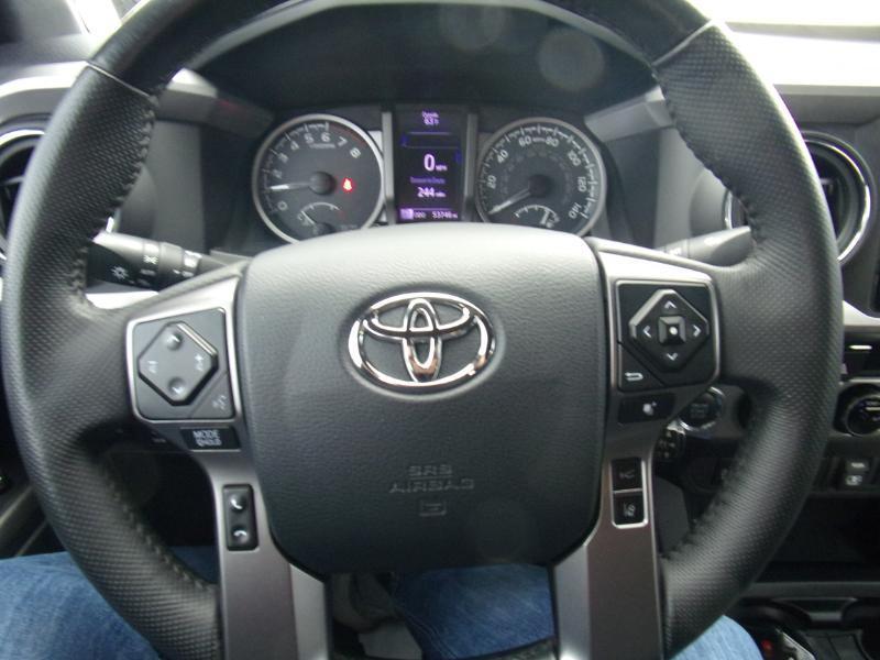 Toyota Tacoma Limited Double Cab V6 6AT 4WD 2018