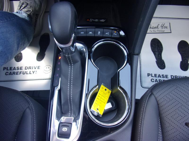 Buick Encore GX AWD 4dr Essence 2023
