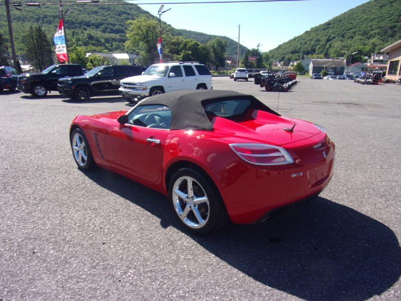 Saturn Sky 2dr Conv Red Line 2008