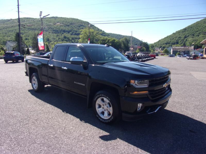 Chevrolet Silverado 1500 4WD Double Cab 143.5" LT w/2LT 2016