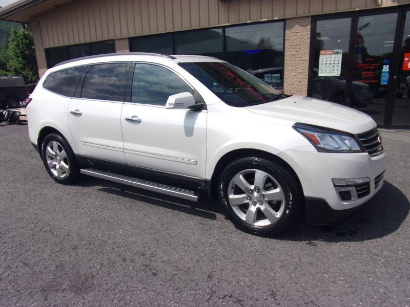 Chevrolet Traverse AWD 4dr LTZ 2016