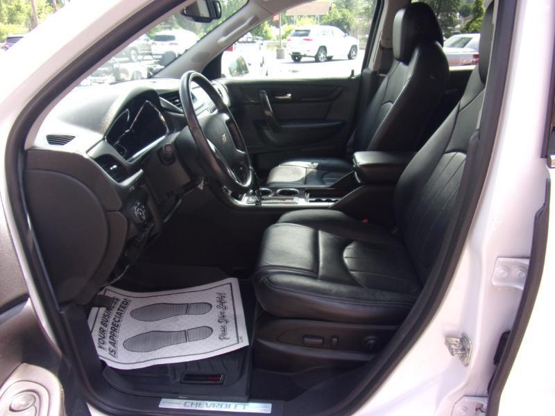 Chevrolet Traverse AWD 4dr LTZ 2016
