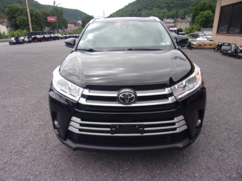 Toyota Highlander XLE V6 AWD (Natl) 2018