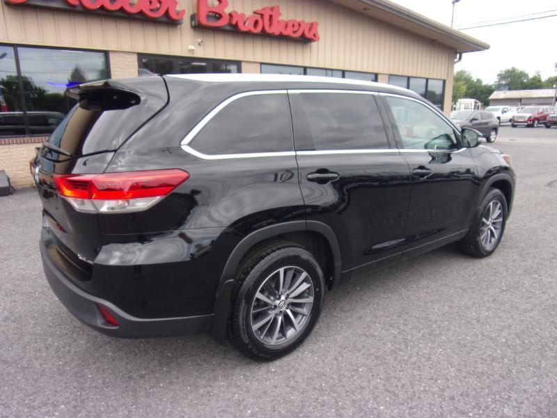 Toyota Highlander XLE V6 AWD (Natl) 2018