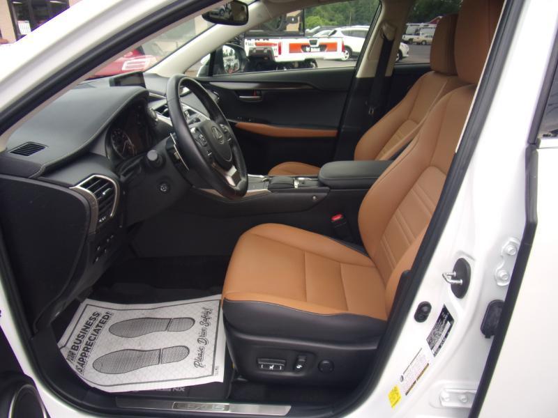 Lexus NX NX 300 AWD 2021