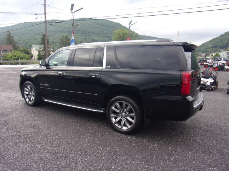 Chevrolet Suburban 4WD 4dr 1500 LTZ 2016