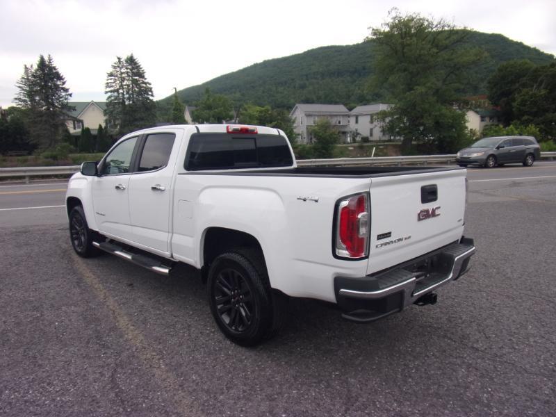 GMC Canyon 4WD Crew Cab SLT 2018