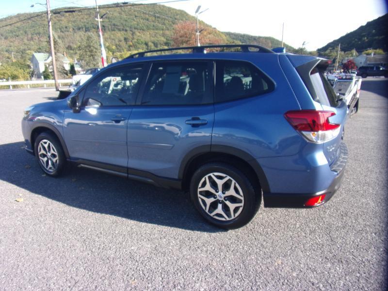 Subaru Forester Premium CVT 2023