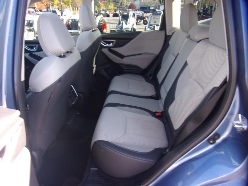 Subaru Forester Premium CVT 2023