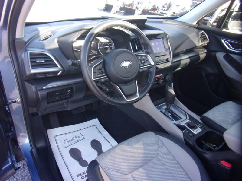 Subaru Forester Premium CVT 2023
