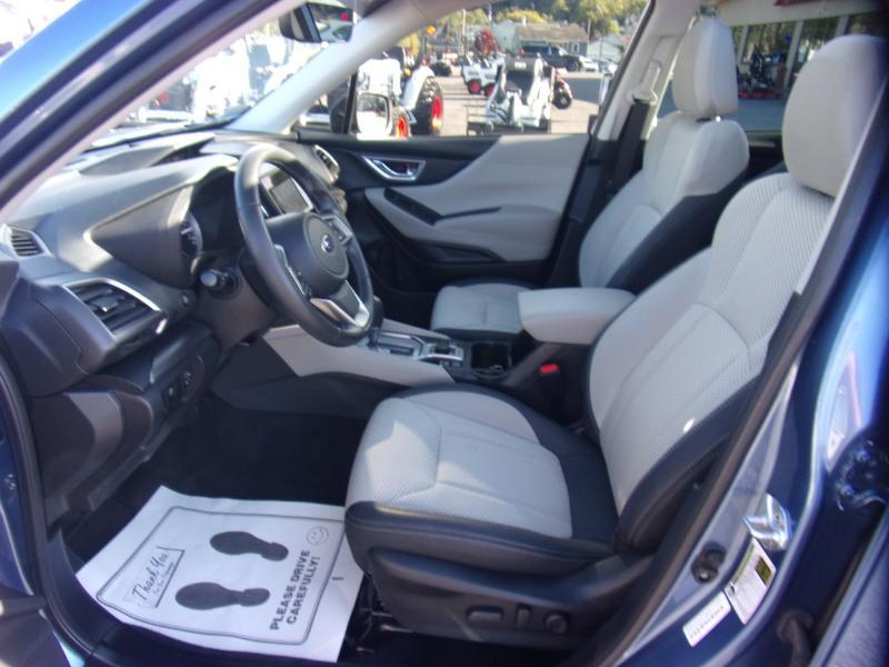 Subaru Forester Premium CVT 2023