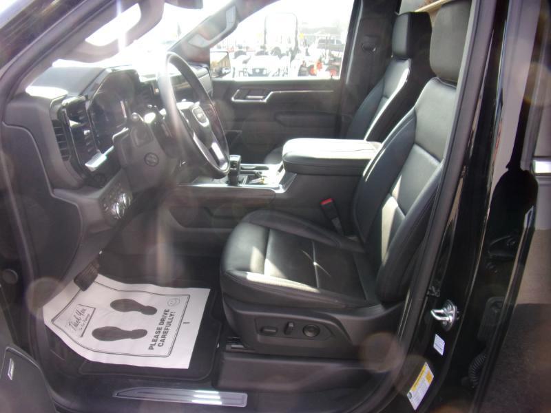 GMC Sierra 1500 4WD Crew Cab 147" SLT 2026
