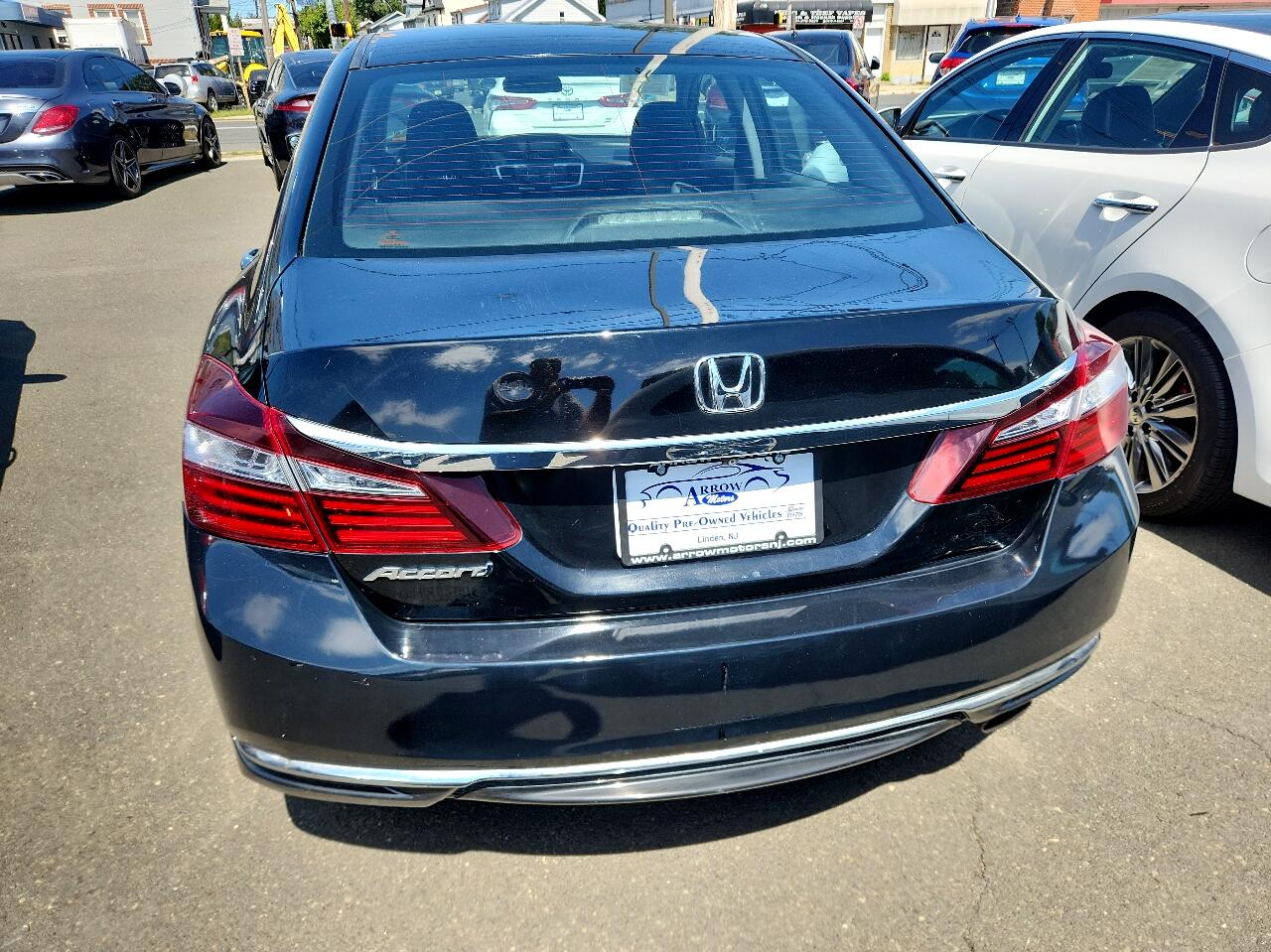 2016 Honda Accord LX photo 5
