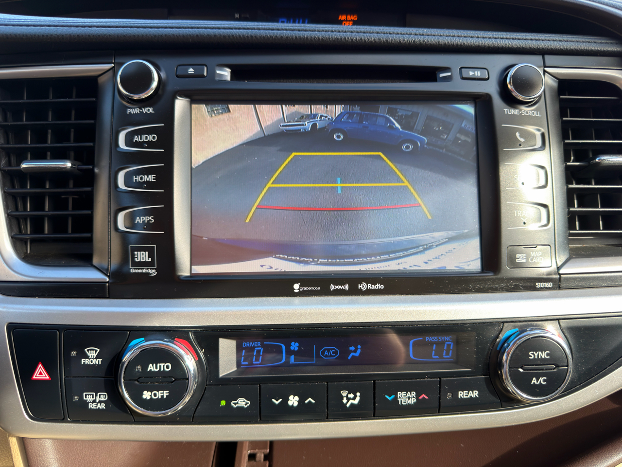 2016 Toyota Highlander Base Hybrid photo 33