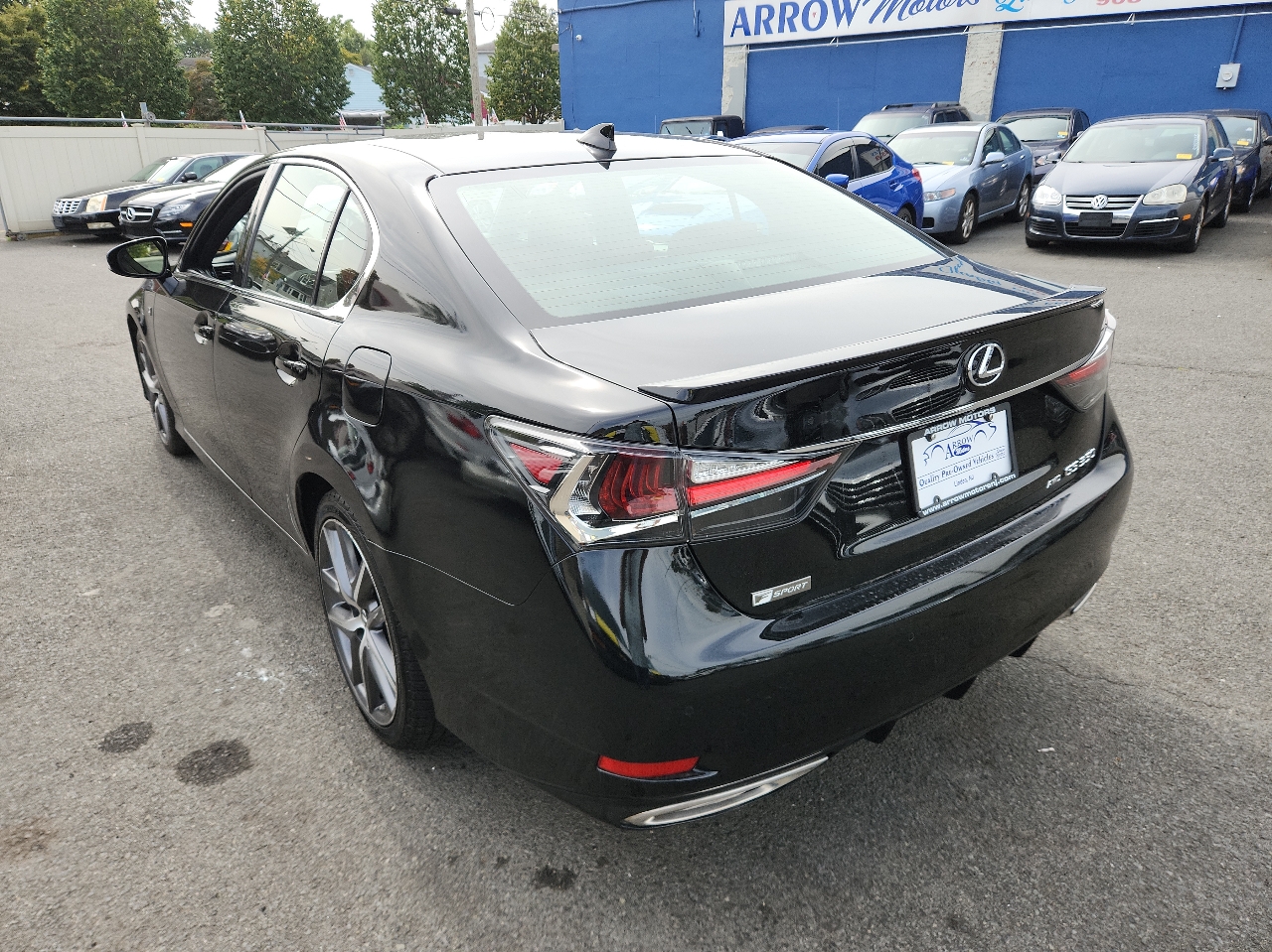 2019 Lexus GS 350 AWD photo 2