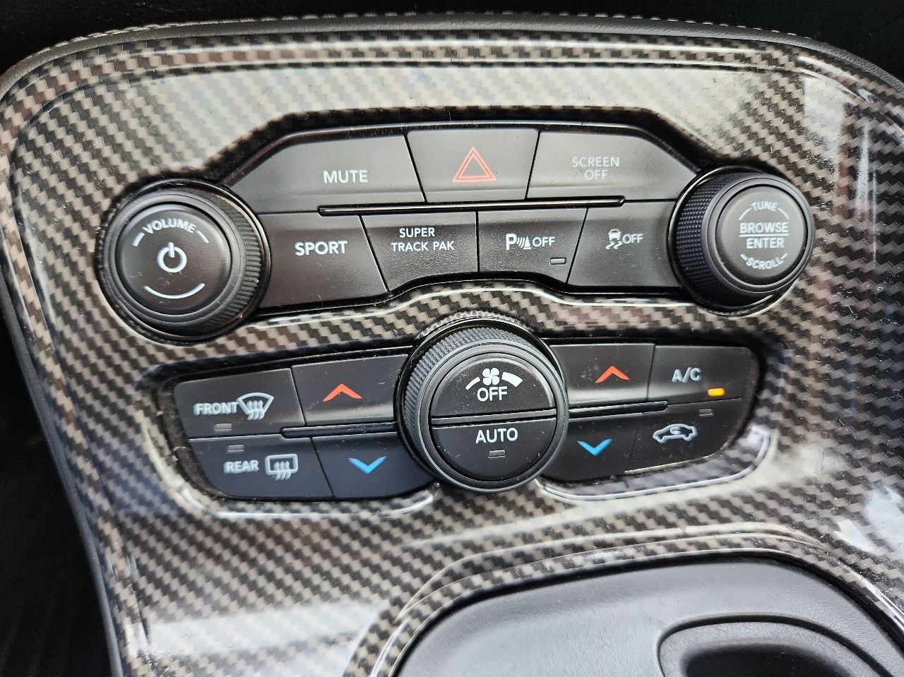 2018 Dodge Challenger T/A Plus photo 21