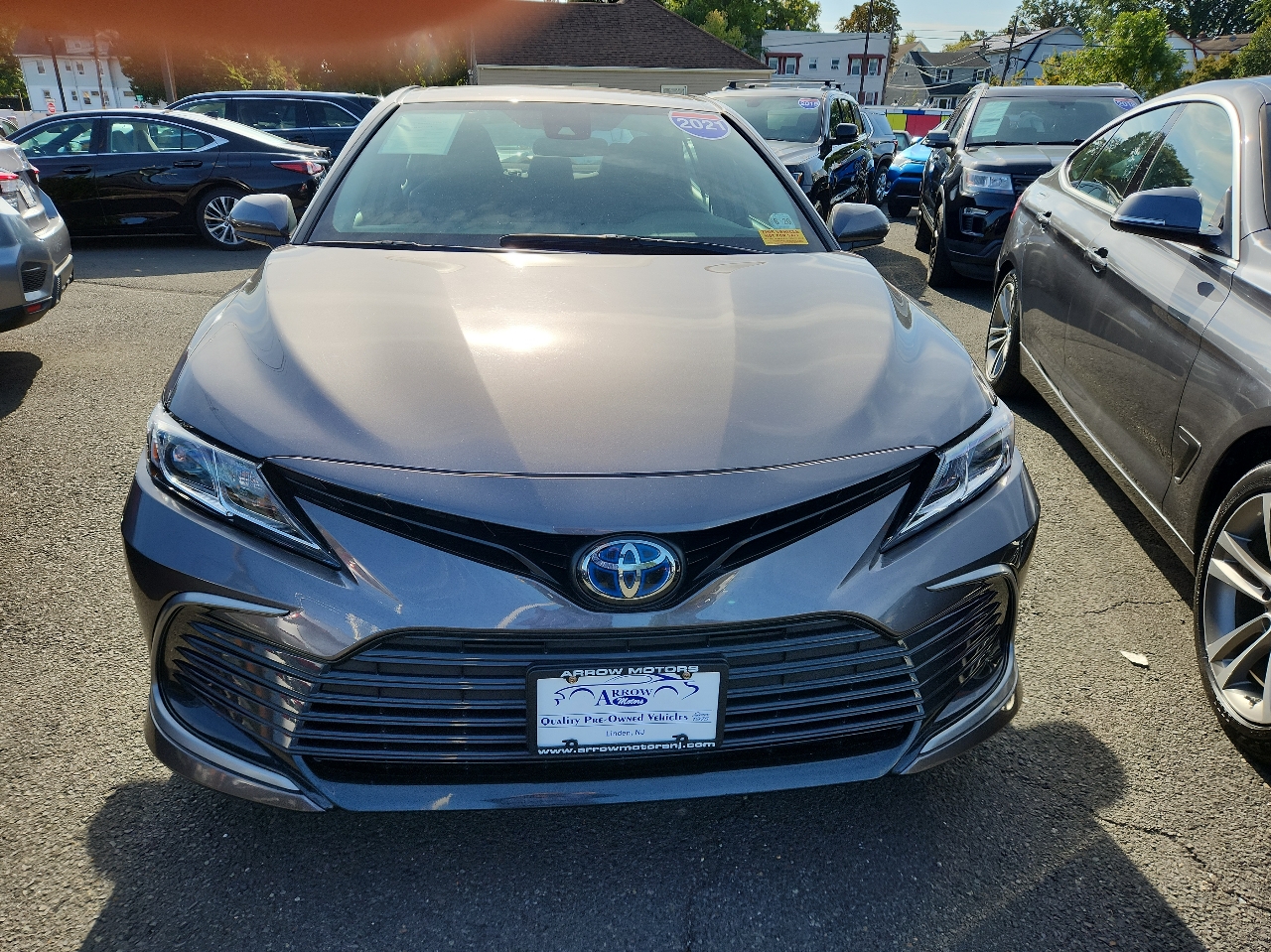 Toyota Camry Hybrid LE CVT (Natl) 2021 Toyota Camry Hybrid LE CVT (Natl) 2021
