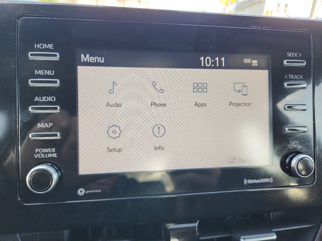 2021 Toyota Camry Hybrid LE photo 17