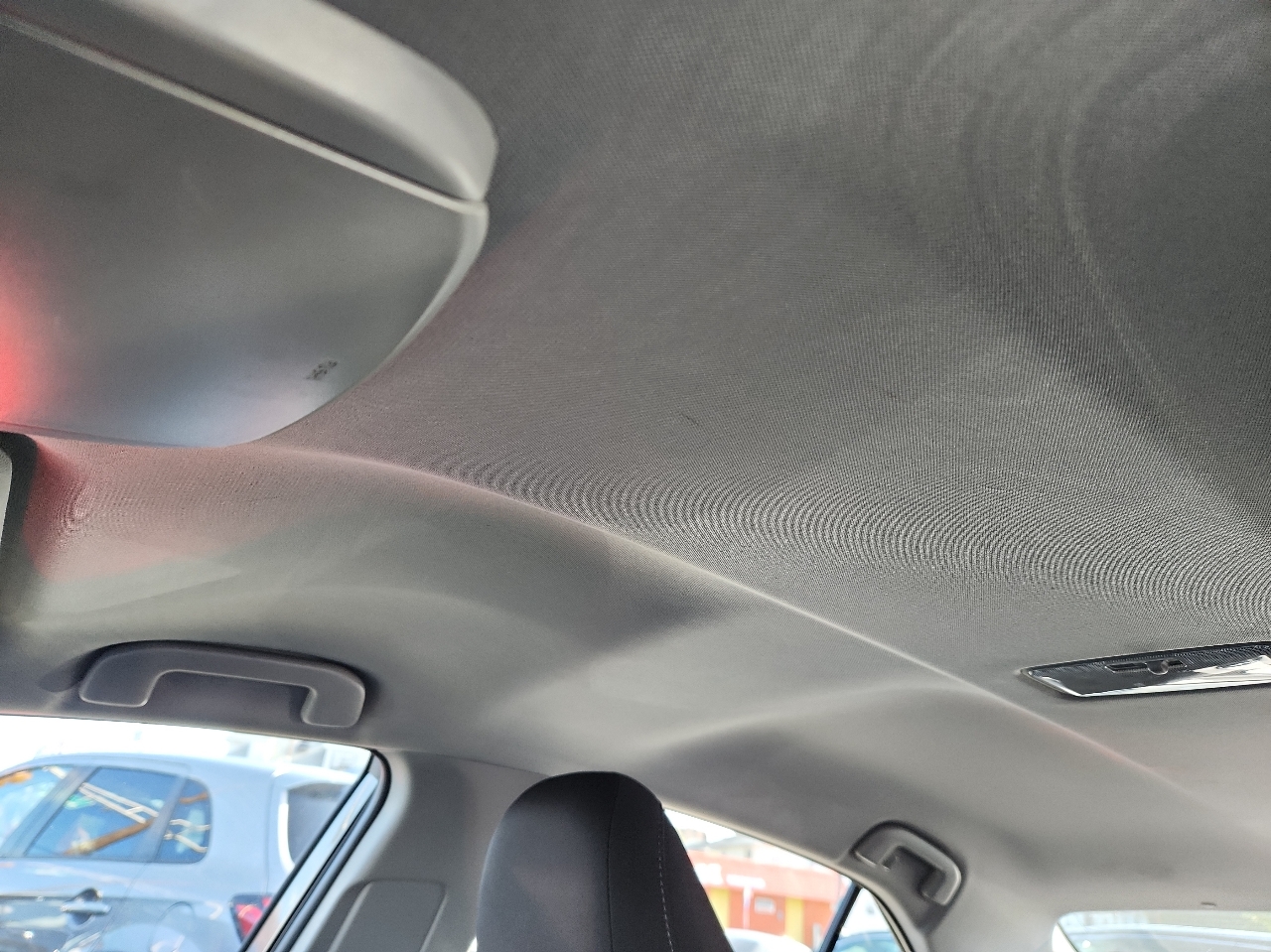 2021 Toyota Camry Hybrid LE photo 22