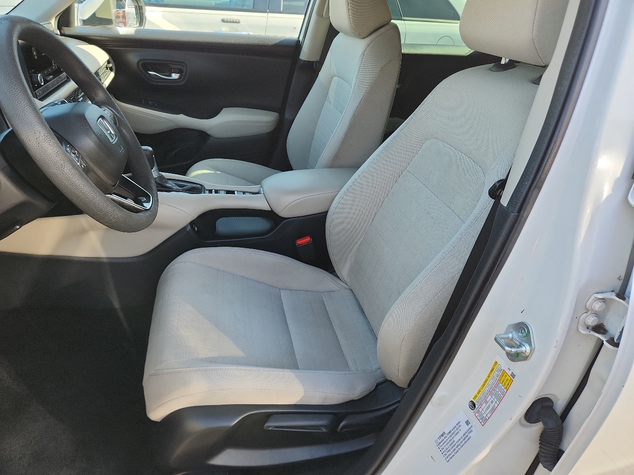2023 Honda HR-V LX 2WD photo 11