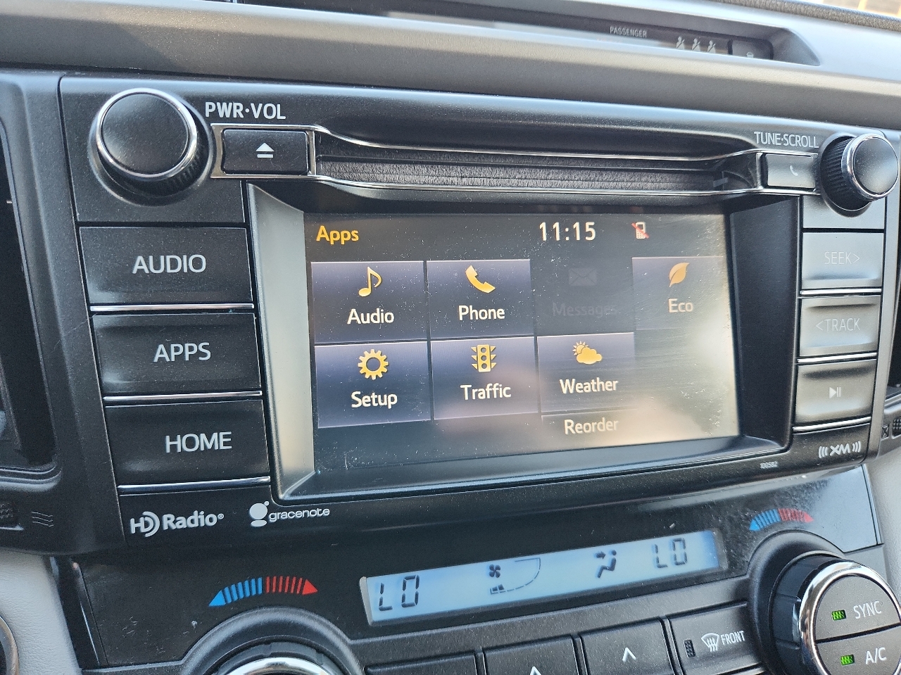 2017 Toyota RAV4 XLE photo 18