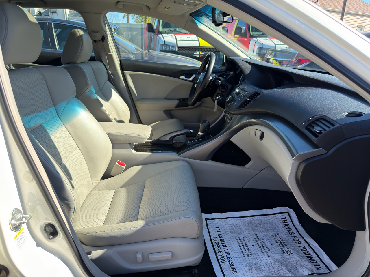 Acura TSX Sport Wagon 5dr Sport Wgn I4 Auto 2011 Acura TSX Sport Wagon 5dr Sport Wgn I4 Auto 2011