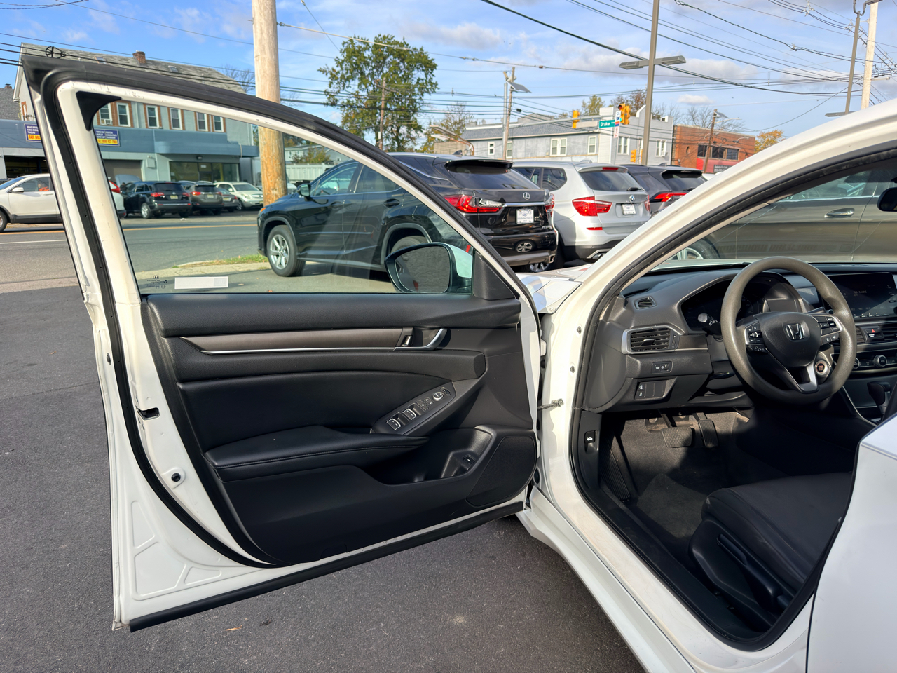 Honda Accord Sedan LX 1.5T CVT 2019 Honda Accord Sedan LX 1.5T CVT 2019