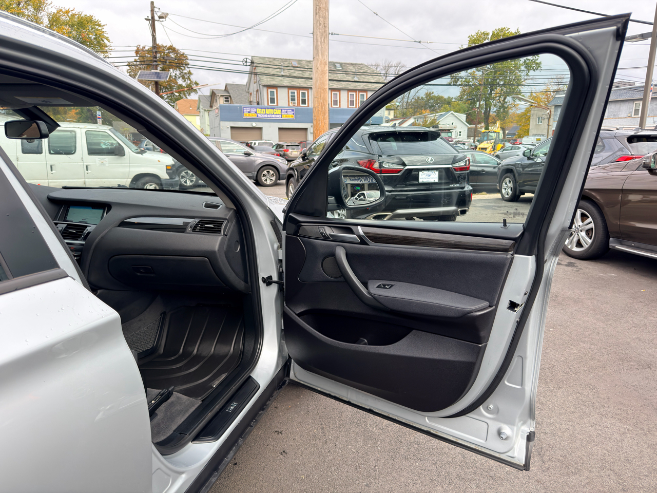 BMW X3 xDrive28i Sports Activity Vehicle 2017 BMW X3 xDrive28i Sports Activity Vehicle 2017