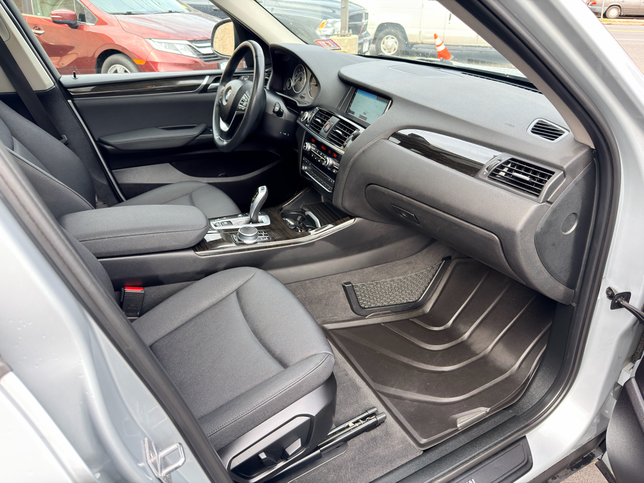 BMW X3 xDrive28i Sports Activity Vehicle 2017 BMW X3 xDrive28i Sports Activity Vehicle 2017