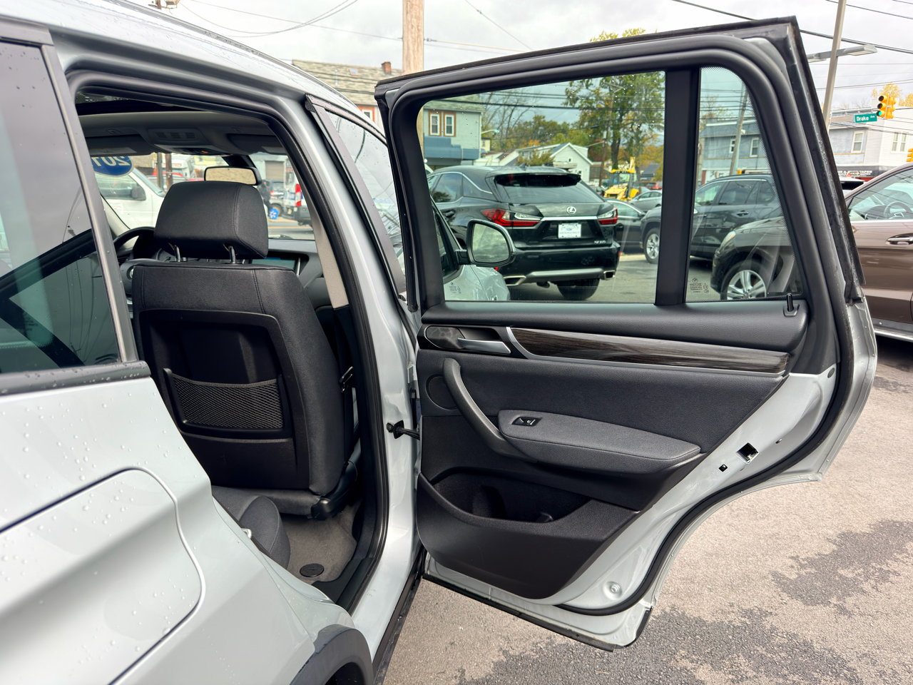 BMW X3 xDrive28i Sports Activity Vehicle 2017 BMW X3 xDrive28i Sports Activity Vehicle 2017