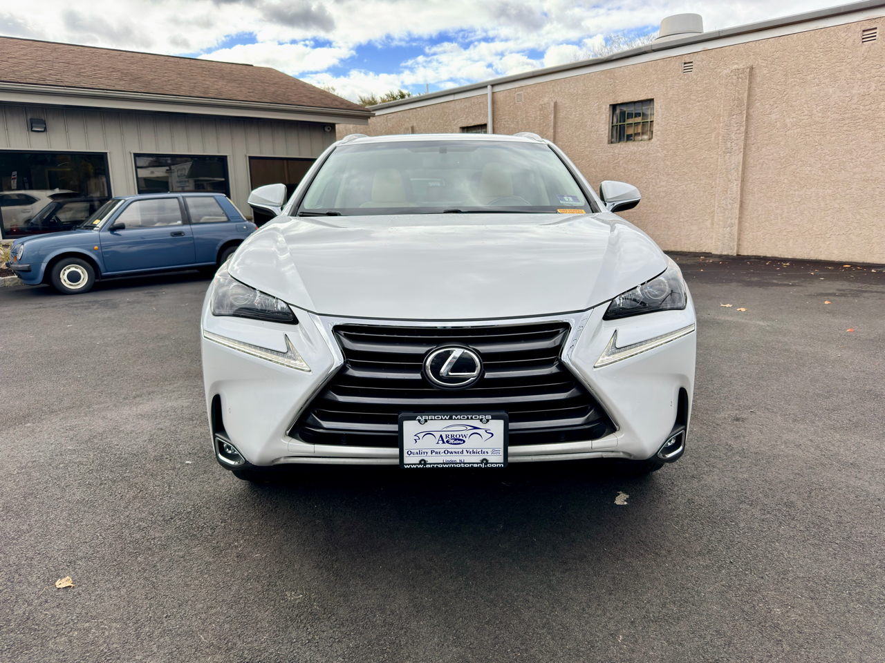 Lexus NX NX Turbo AWD 2017 Lexus NX NX Turbo AWD 2017