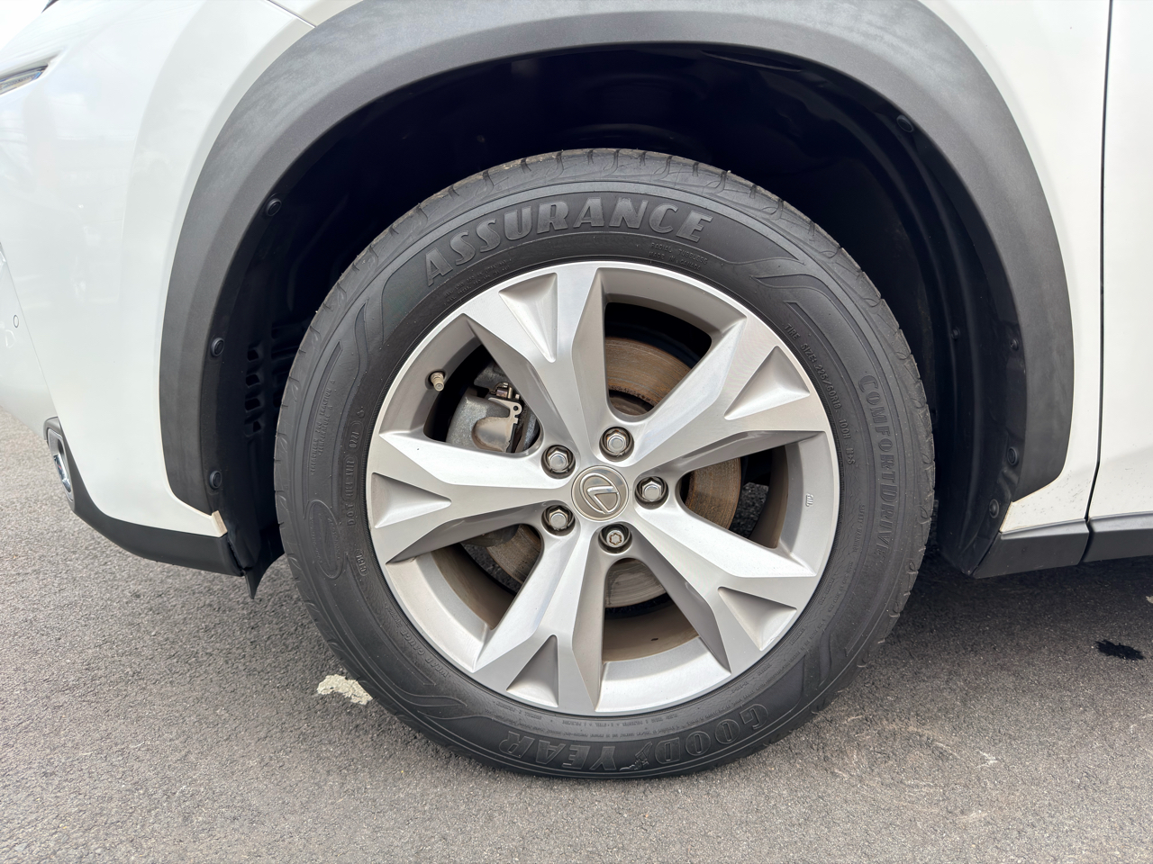 Lexus NX NX Turbo AWD 2017 Lexus NX NX Turbo AWD 2017