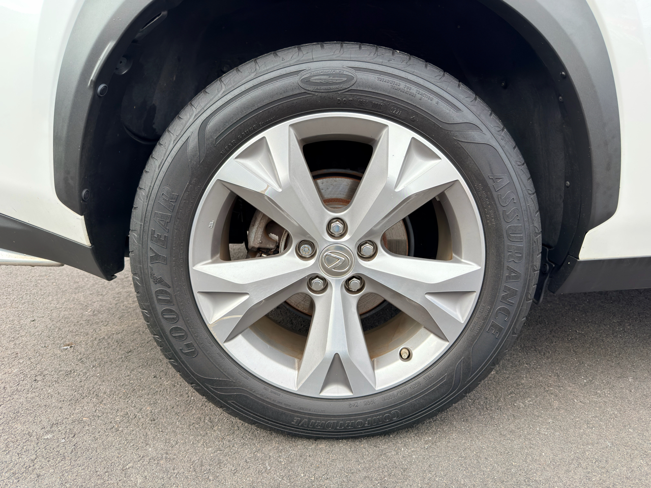 Lexus NX NX Turbo AWD 2017 Lexus NX NX Turbo AWD 2017