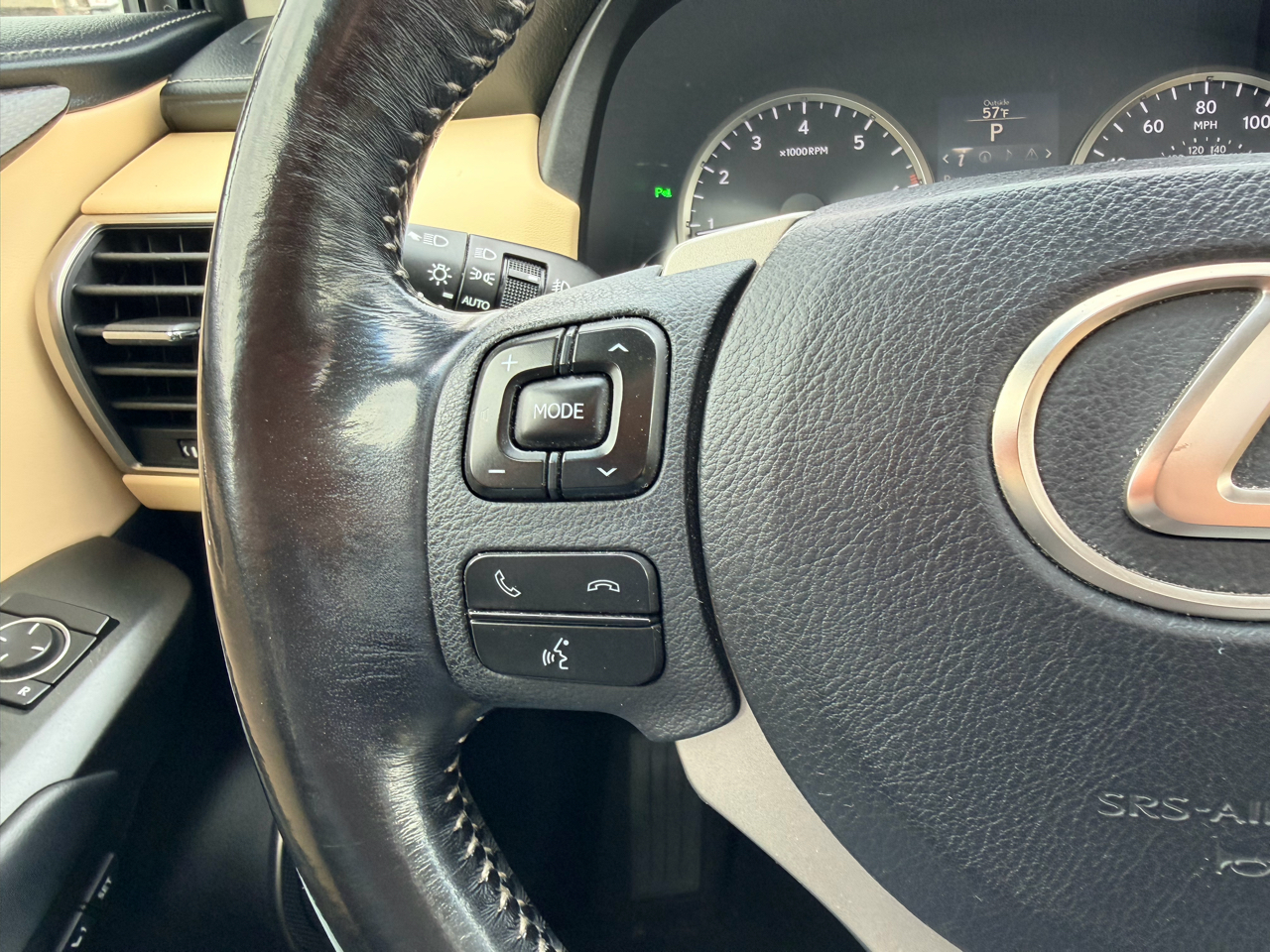 Lexus NX NX Turbo AWD 2017 Lexus NX NX Turbo AWD 2017