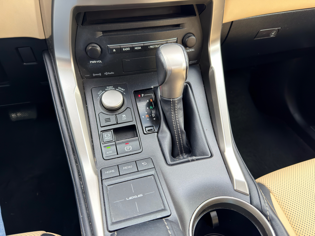 Lexus NX NX Turbo AWD 2017 Lexus NX NX Turbo AWD 2017