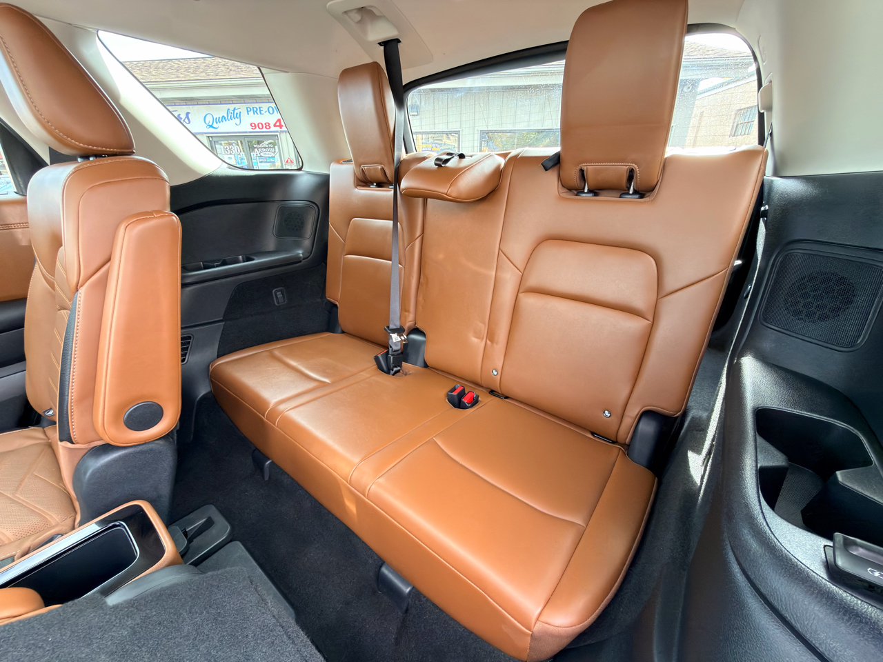 Nissan Pathfinder Platinum 4WD 2024 Nissan Pathfinder Platinum 4WD 2024