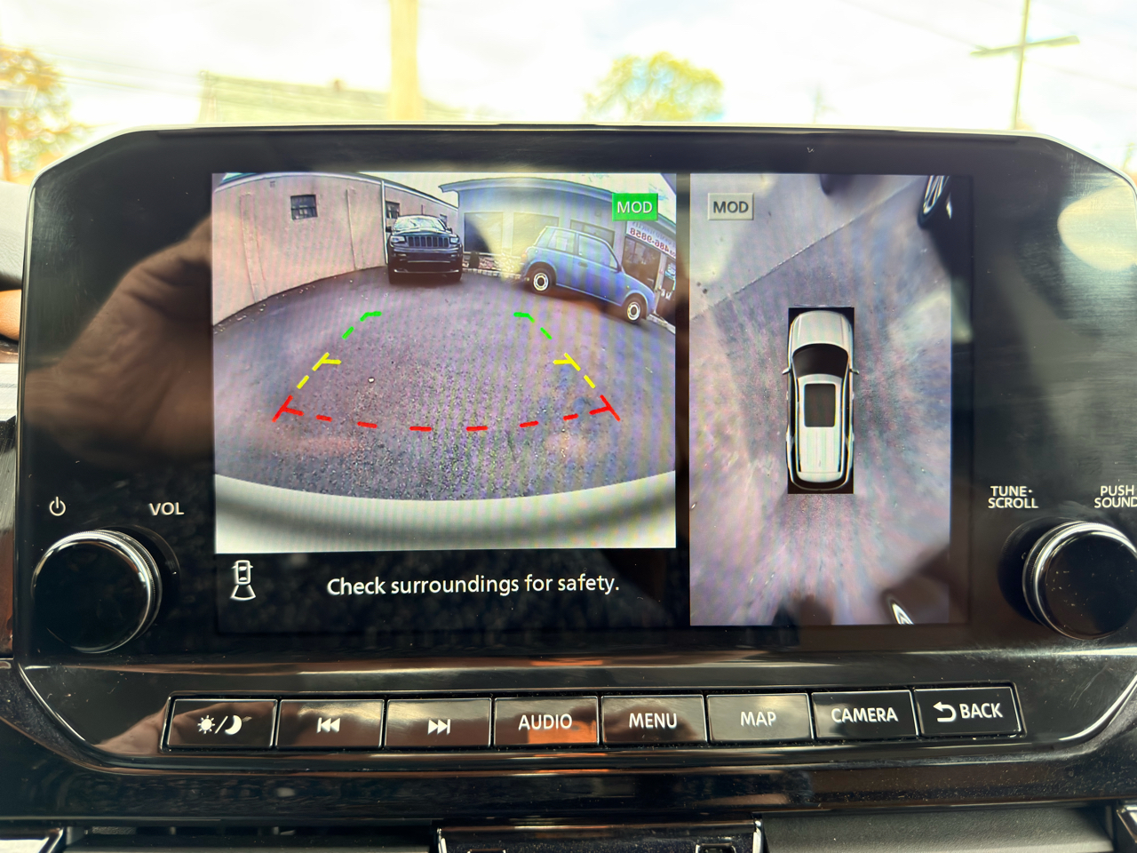 Nissan Pathfinder Platinum 4WD 2024 Nissan Pathfinder Platinum 4WD 2024