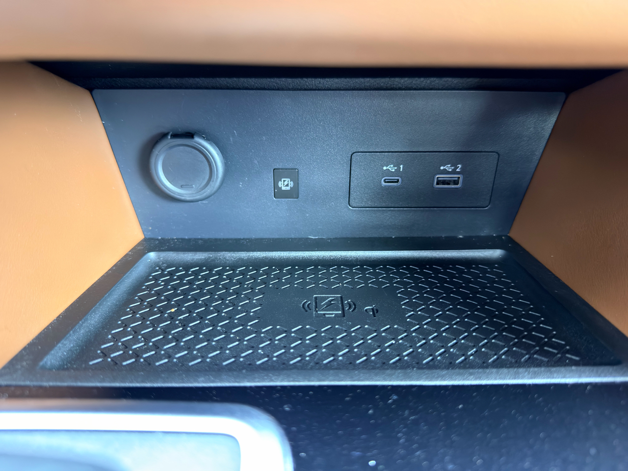 Nissan Pathfinder Platinum 4WD 2024 Nissan Pathfinder Platinum 4WD 2024