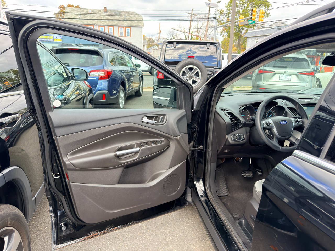 Ford Escape 4WD 4dr SE 2016 Ford Escape 4WD 4dr SE 2016