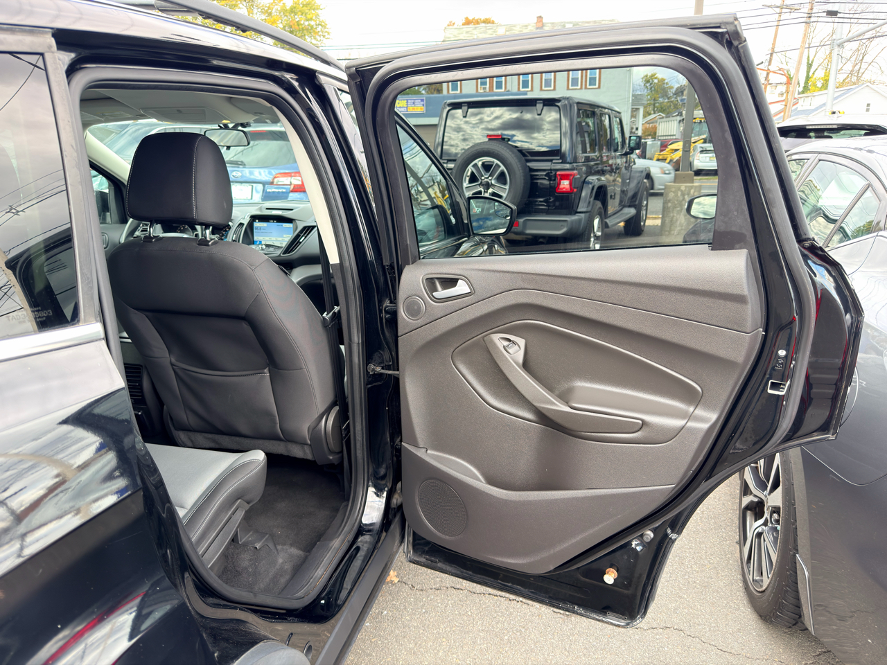 Ford Escape 4WD 4dr SE 2016 Ford Escape 4WD 4dr SE 2016