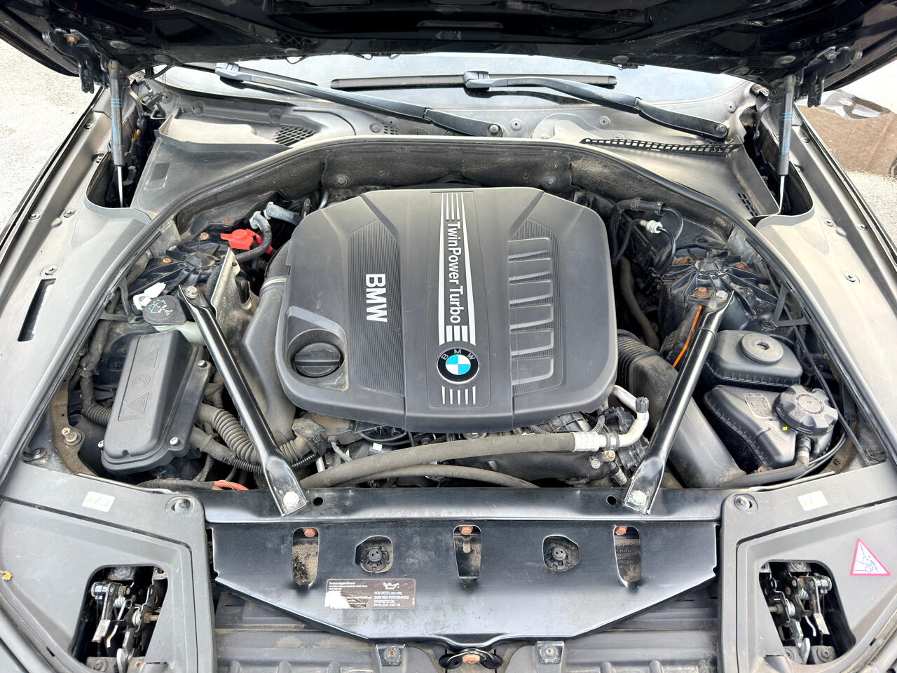 BMW 5 Series 4dr Sdn 535d xDrive AWD 2014