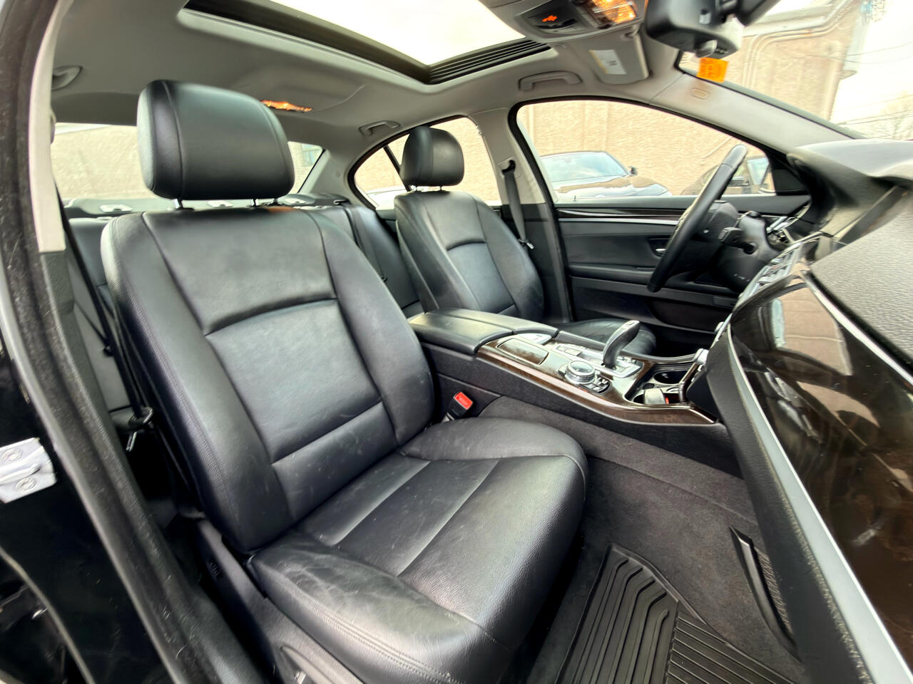 BMW 5 Series 4dr Sdn 535d xDrive AWD 2014