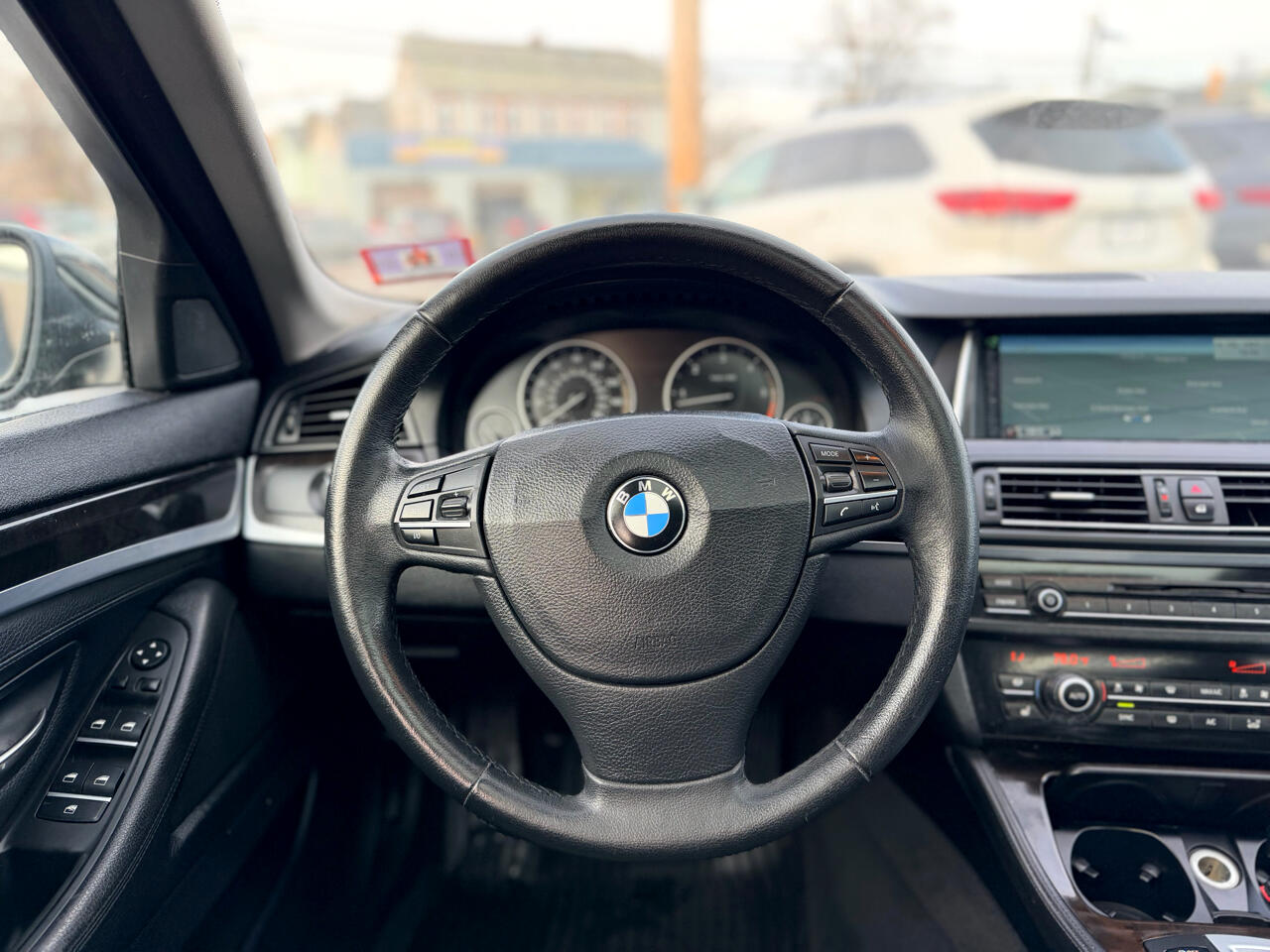 BMW 5 Series 4dr Sdn 535d xDrive AWD 2014