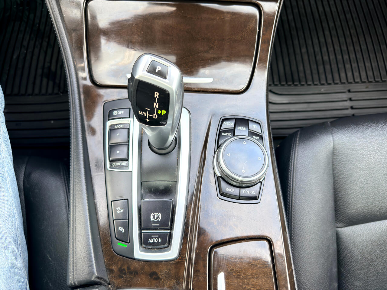 BMW 5 Series 4dr Sdn 535d xDrive AWD 2014