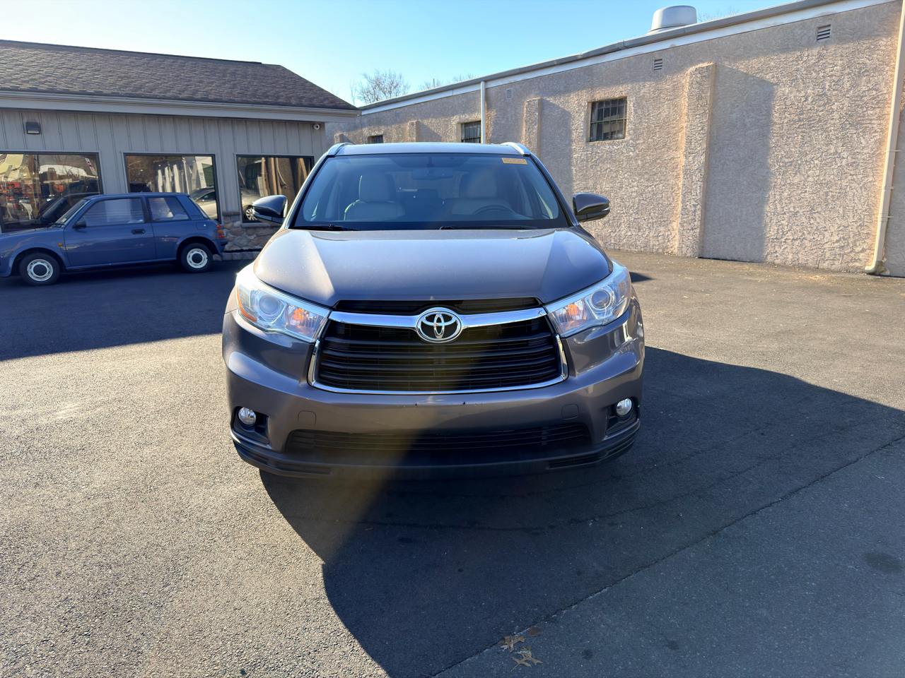 Toyota Highlander AWD 4dr V6 XLE (Natl) 2016