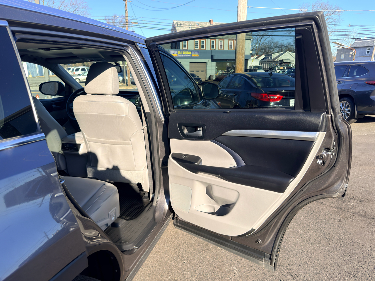 Toyota Highlander AWD 4dr V6 XLE (Natl) 2016