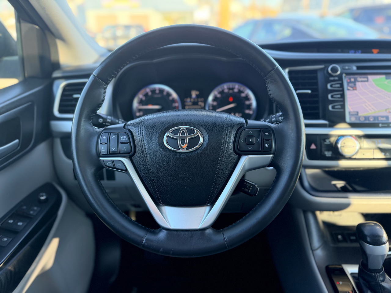 Toyota Highlander AWD 4dr V6 XLE (Natl) 2016