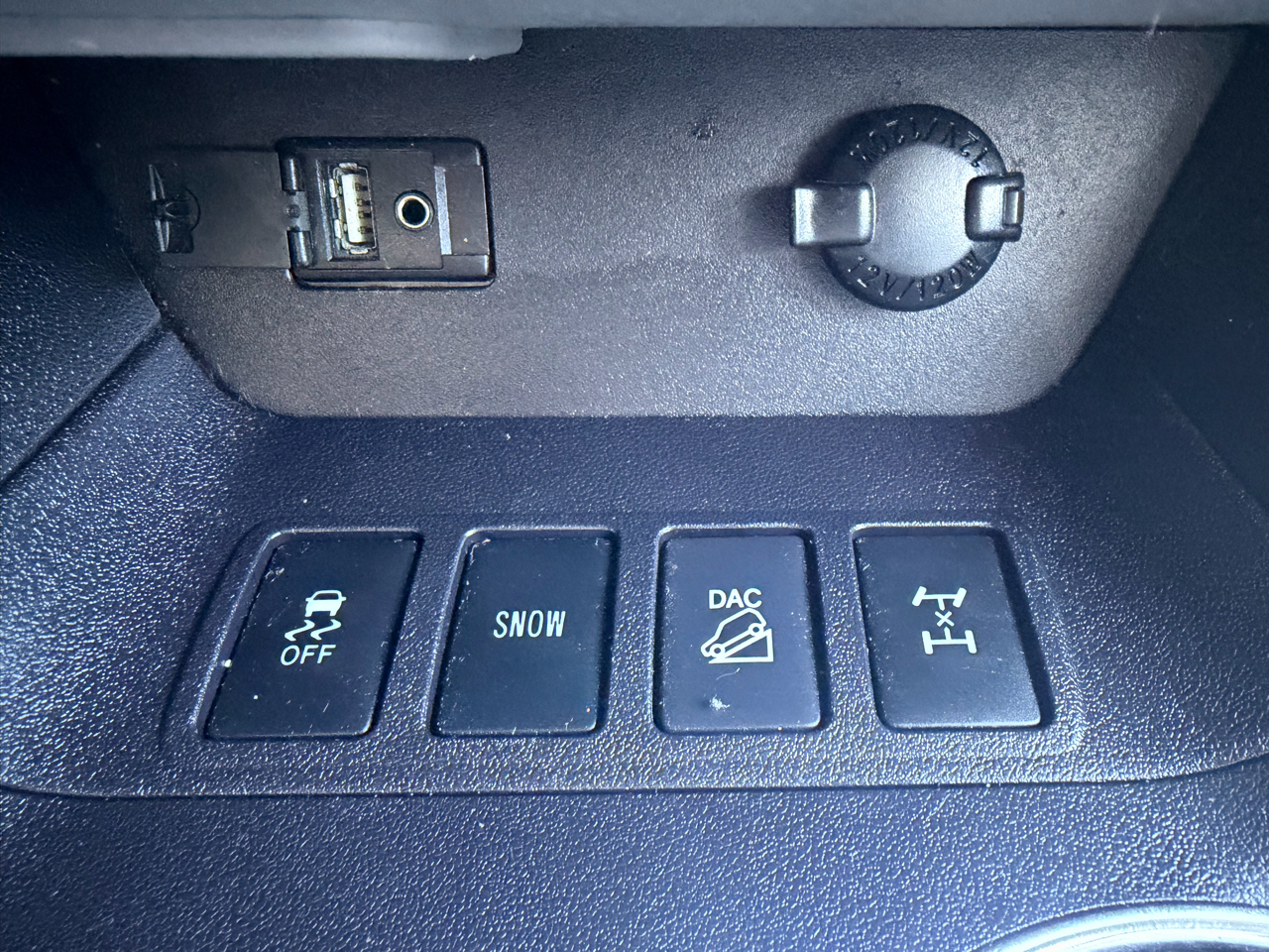 Toyota Highlander AWD 4dr V6 XLE (Natl) 2016