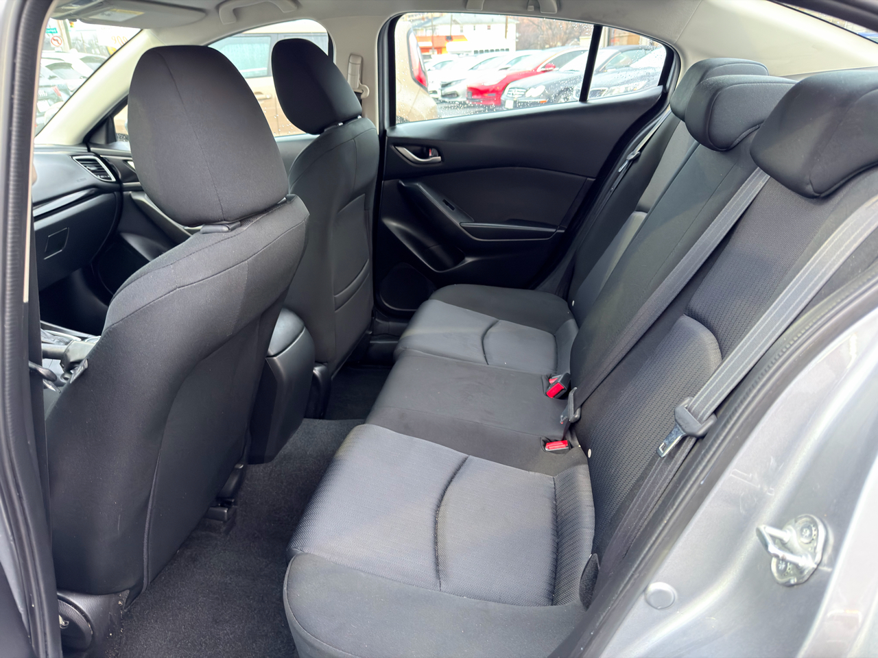 Mazda MAZDA3 4dr Sdn Auto i Sport 2016