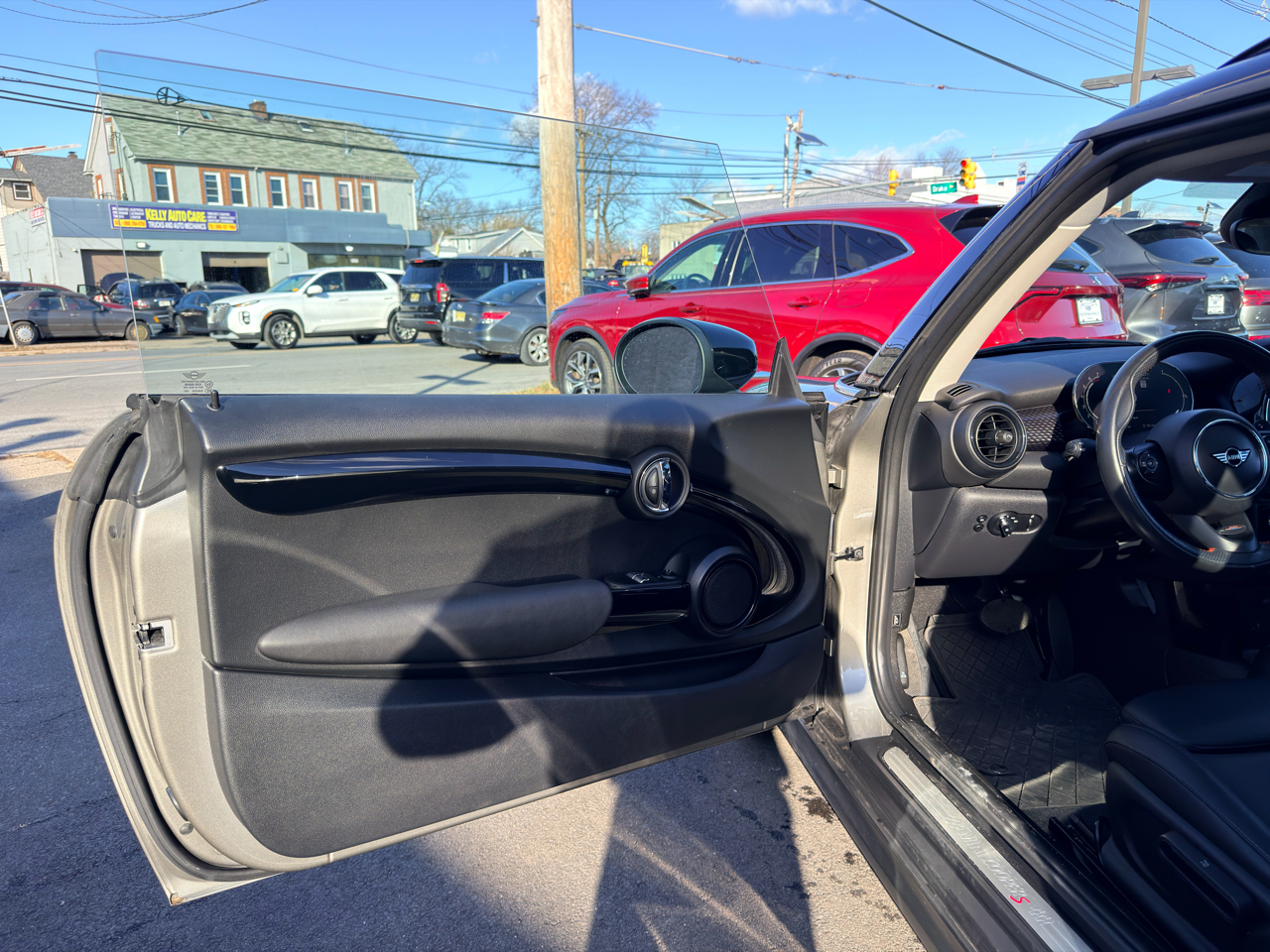 MINI Hardtop 2 Door Cooper S FWD 2021